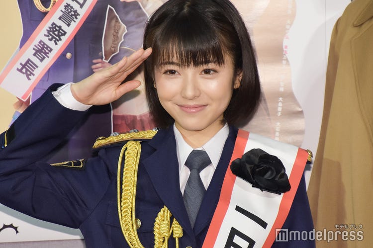 浜辺美波 毒舌アイドル演じるも 共通点はございません ピュア 1日アイドル署長の事件簿 モデルプレス 浜辺美波 毒舌アイドル演じるも 共通点はございません ピュア 1日アイドル署長の事件簿 モデルプレス