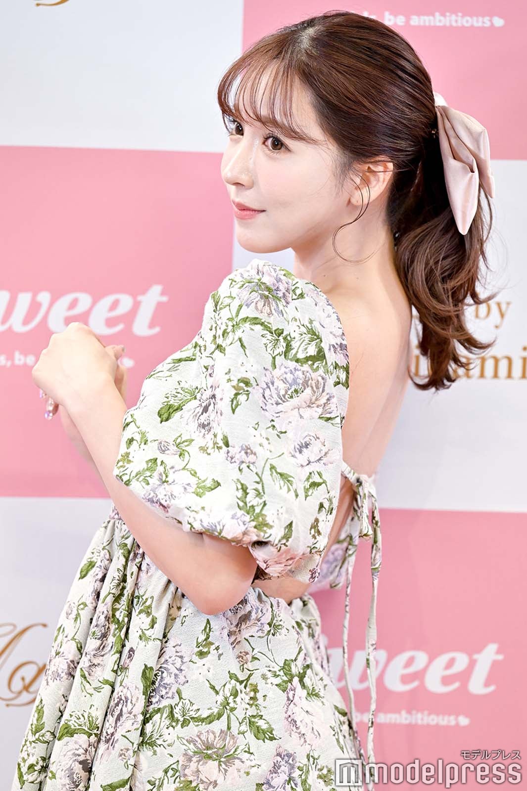 三上悠亜（C）モデルプレス