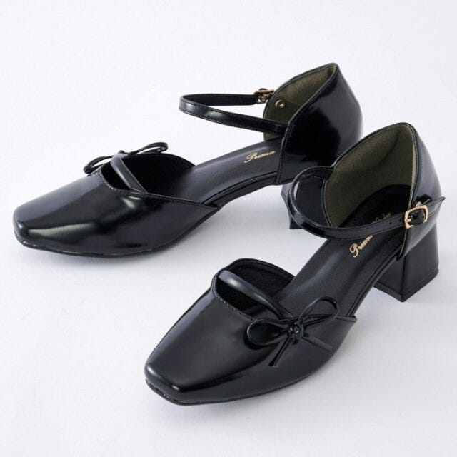 しまむら　コラボシューズ　新作