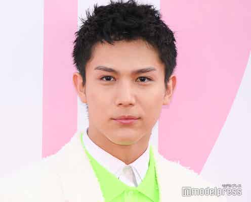 中川大志、新ヘア初お披露目 ばっさりカットで雰囲気ガラリ【ミス ディオール展覧会 ある女性の物語】