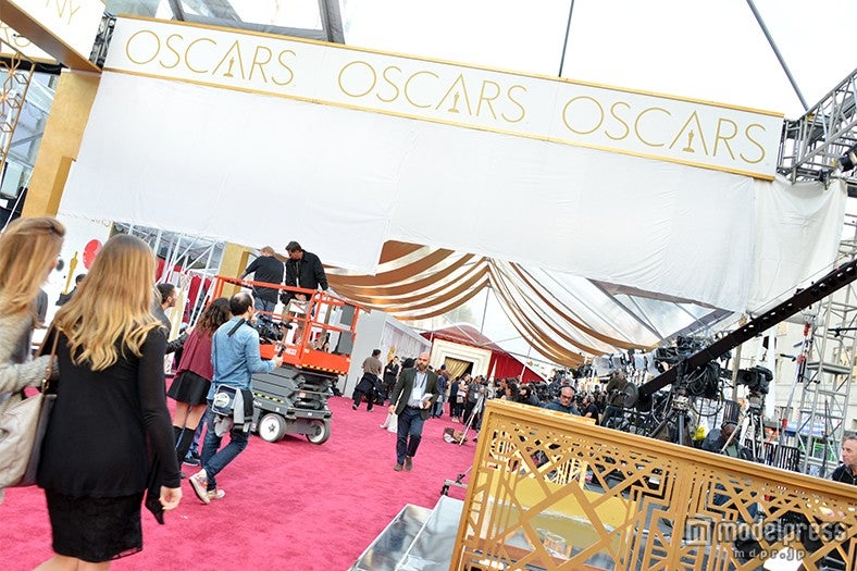 第87回アカデミー賞、レッドカーペット会場準備の様子（米・ドルビー・シアター／画像：モデルプレス）