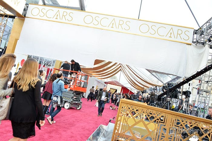 第87回アカデミー賞、レッドカーペット会場準備の様子(米・ドルビー・シアター/画像:モデルプレス)