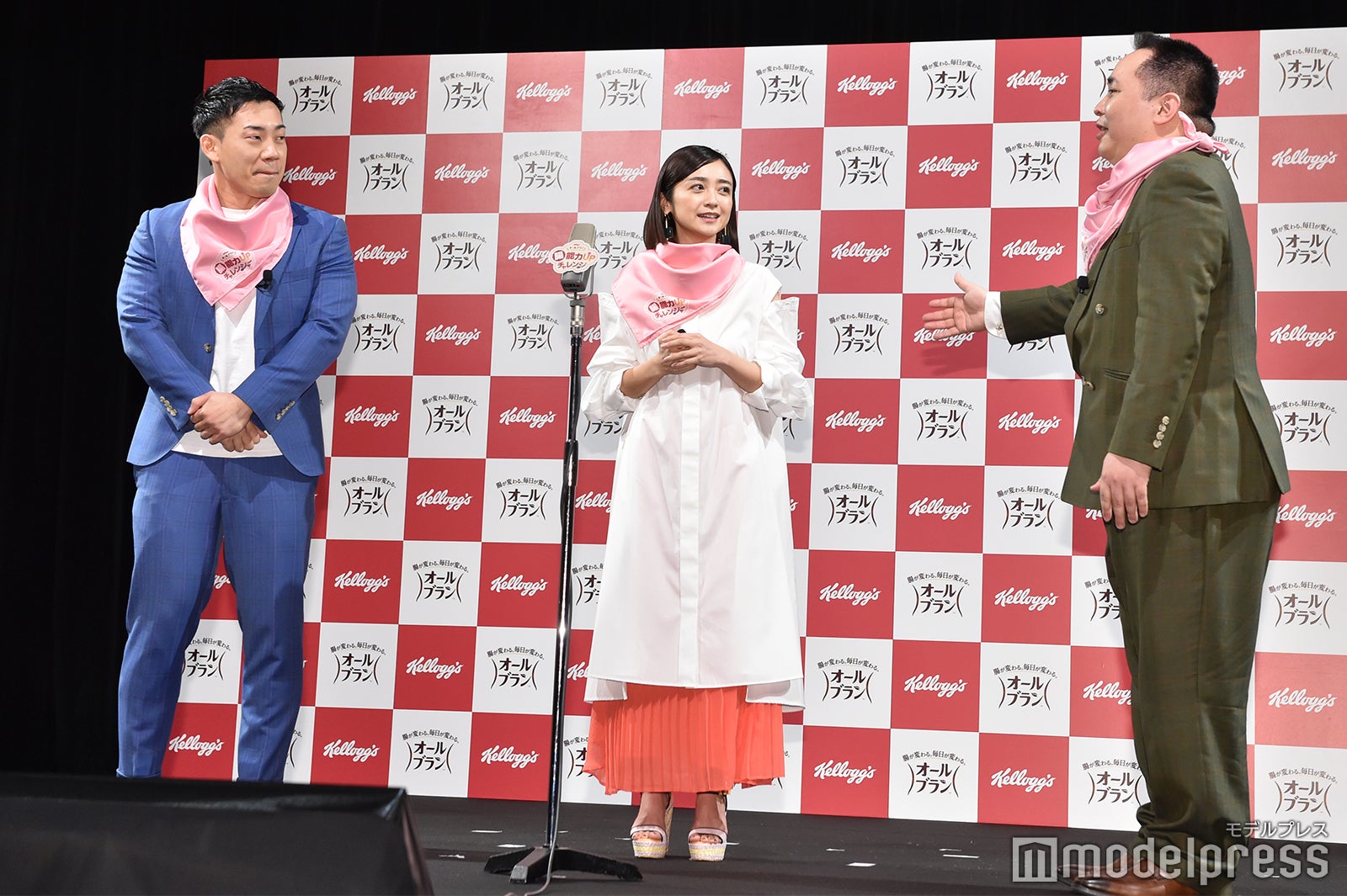 駒場孝、安達祐実、内海崇 （C）モデルプレス