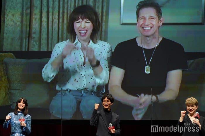 ミラ・ジョヴォヴィッチとポール・W・S・アンダーソン監督もリモートで参加 (C)モデルプレス