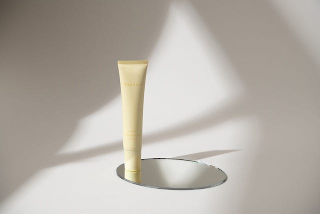 【梅雨のデリケートゾーン対策】先行予約中!「Waphyto」のインティメイトケアシリーズから薬用美白クリームが発売