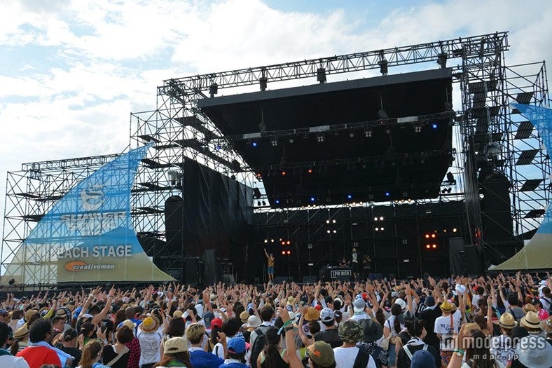 「SUMMER SONIC 2015」EPIK HIGHステージの様子