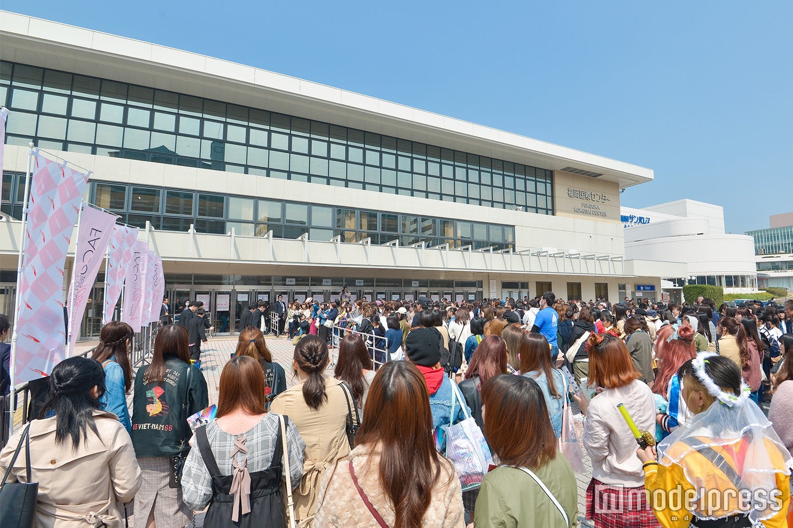 会場外観 （C）モデルプレス