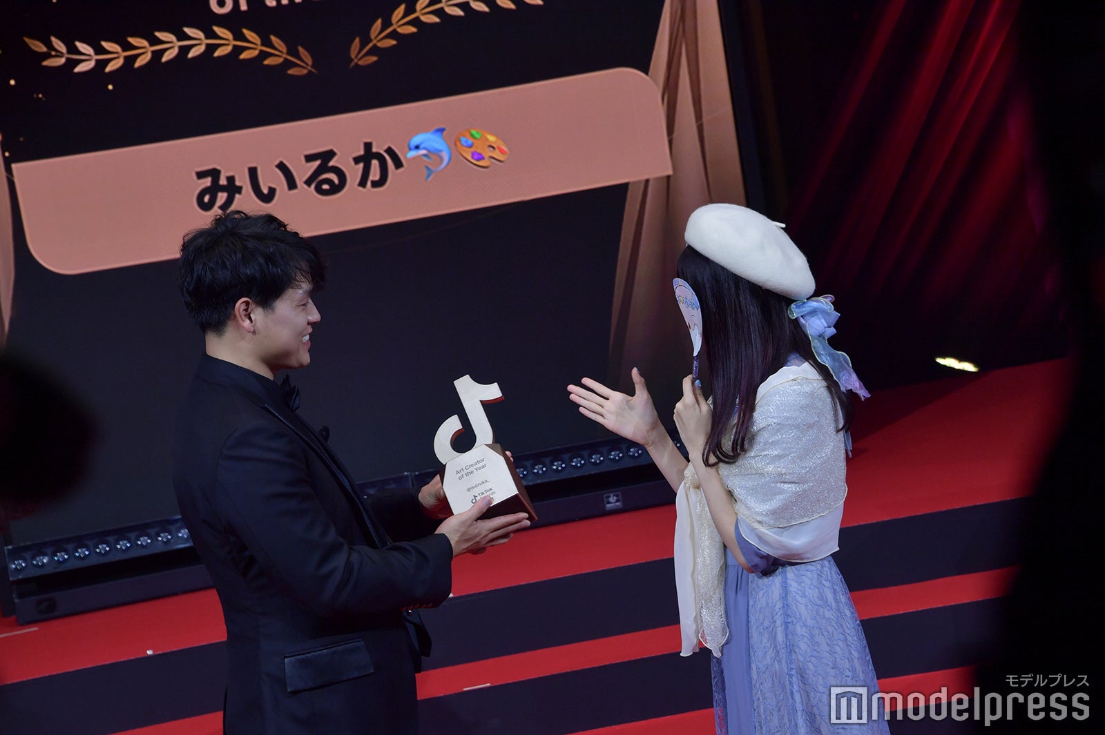 バヤシ、みいるか（C）モデルプレス