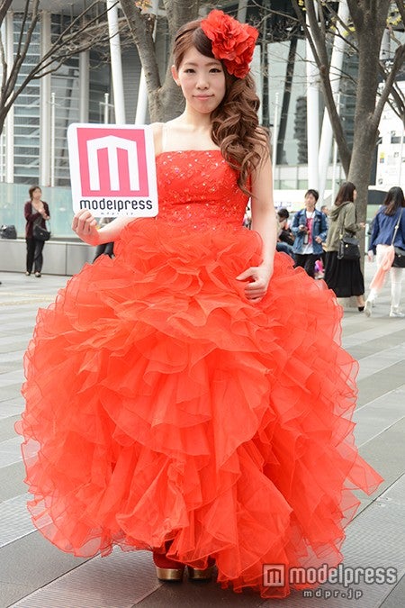 前回のツアー衣装をイメージしたというゴージャスなドレスで注目を集めていたファンのあかりんごさん