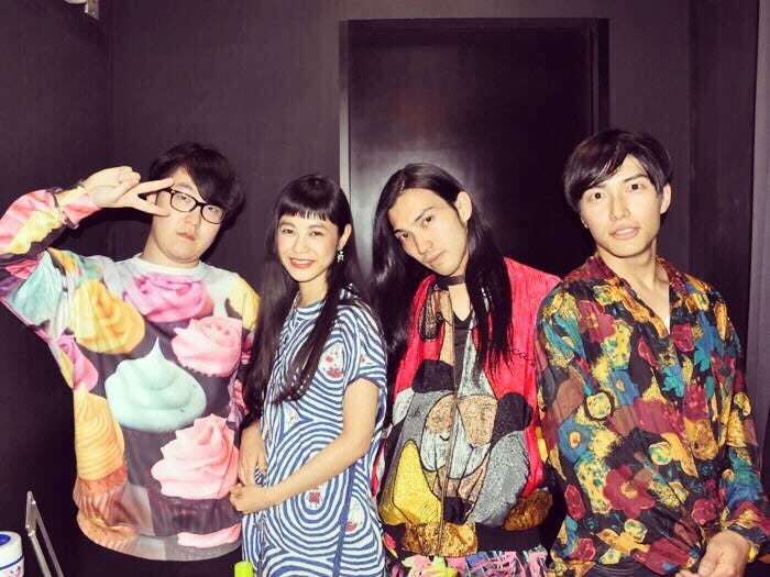 Sugar’s Campainにゲストボーカルとして参加