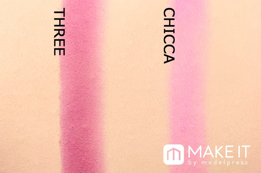 深みのある色と明るい色、どちらのチークを使う？ (C)メイクイット