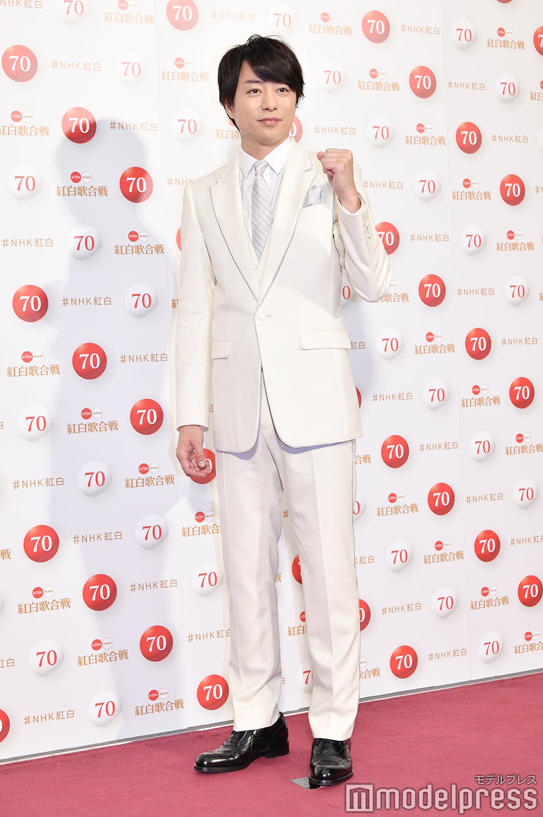 櫻井翔 2010年第61回NHK紅白歌合戦 写真42枚 画像1/25) 嵐・櫻井翔、白組司会「紅白歌合戦」で2年連続勝利に