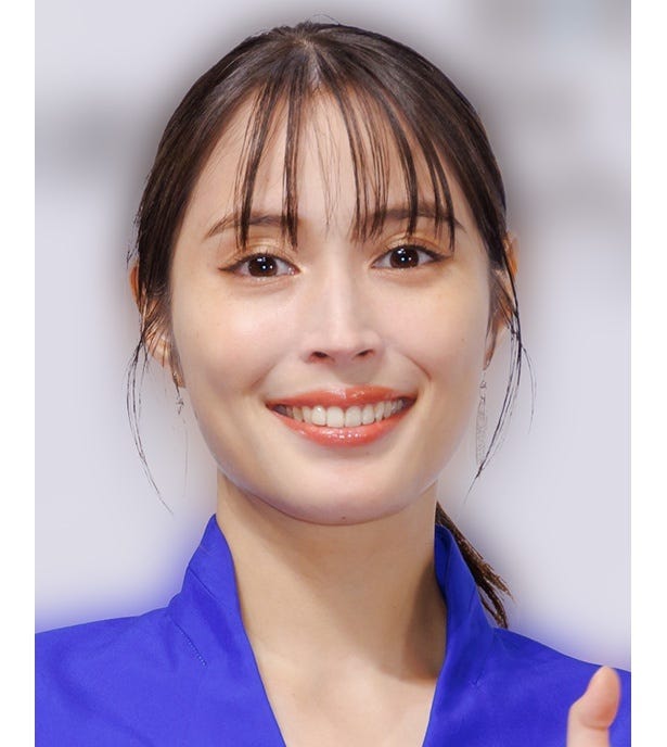 平祐奈 顔射 広瀬アリス“佐弥子”のプロテインを顔へぶっかけるシーンにファン「アリスちゃんならかけられてもいい」＜マイハル＞ - モデルプレス