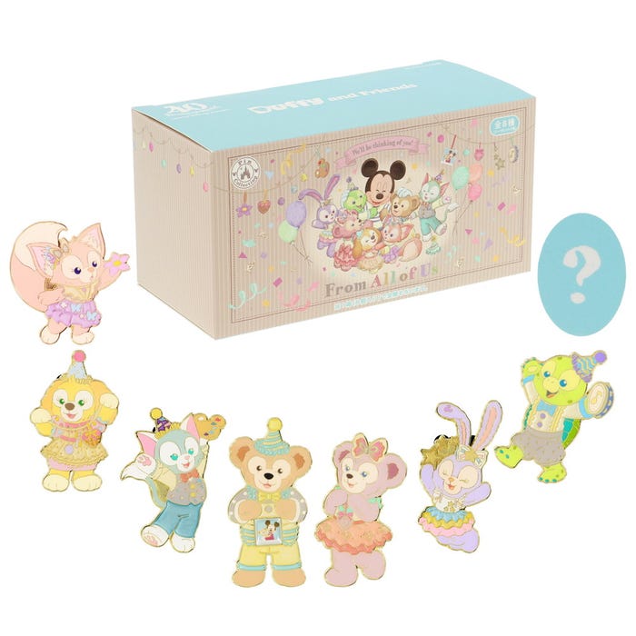 ピンバッジ全8種類セット8,800円(C)Disney