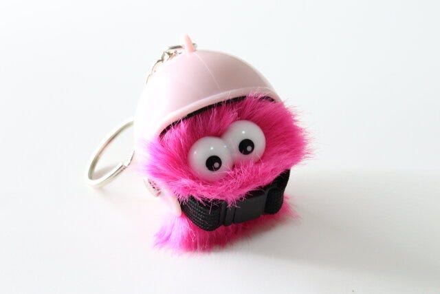 ダイソーのエコファーキーホルダー