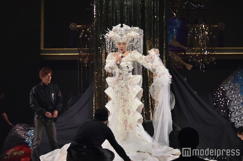 （C）モデルプレス