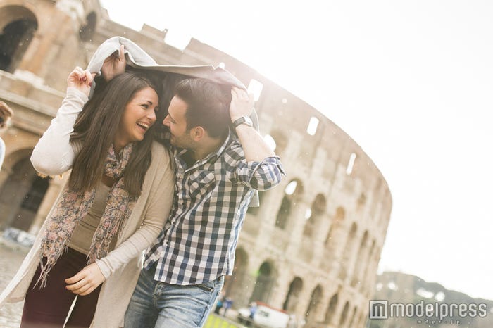 あなたは彼氏にどんなことされたい?photo by Boggy/Fotolia)