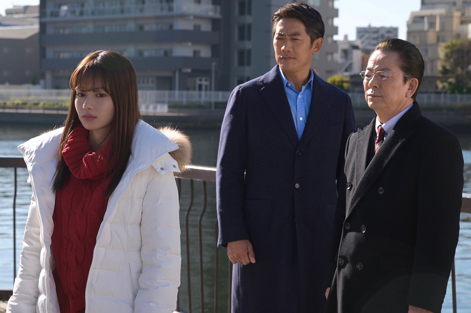 山本舞香、反町隆史、水谷豊（C）テレビ朝日