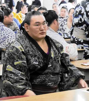 豊昇龍「僕は出たい気持ち」右膝手術も意欲、体重は一時15キロ減も回復【大相撲】