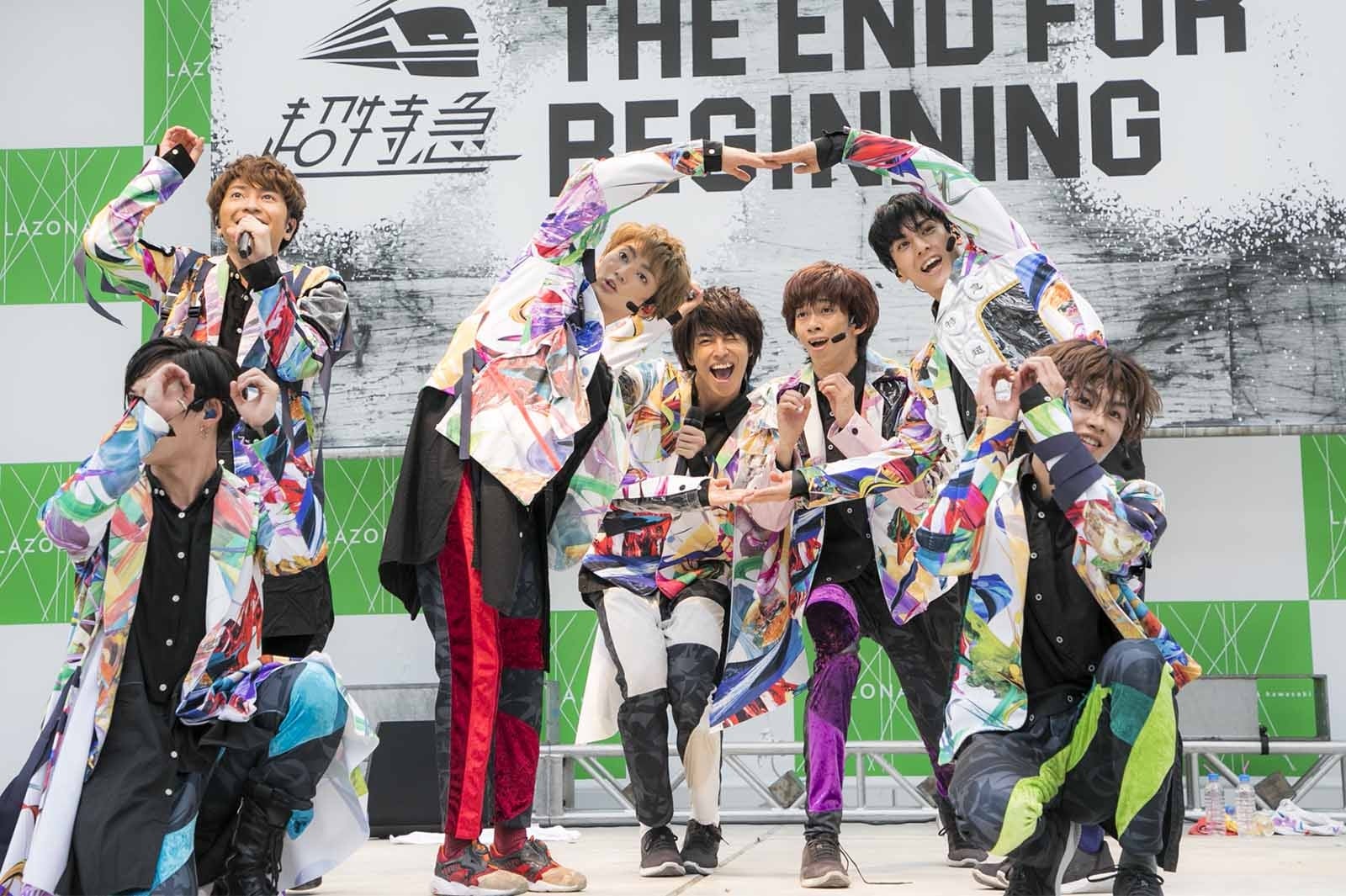 超特急、“超満員”2年ぶりの野外フリーライブ　カイ＆タカシのバースデーをサプライズで祝福＜セットリスト＞