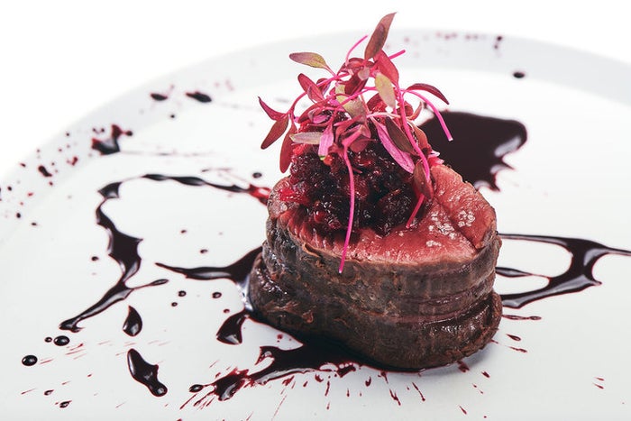 美しく、味わい深い、血の美食 喰種レストラン／画像提供：アフロ＆コー