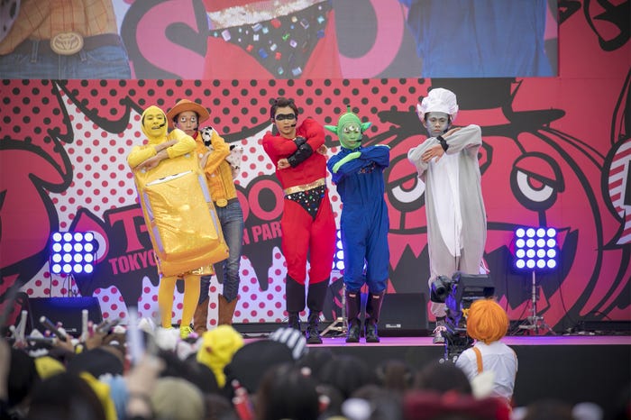 超特急(Photo:米山三郎 画像提供:SDR)