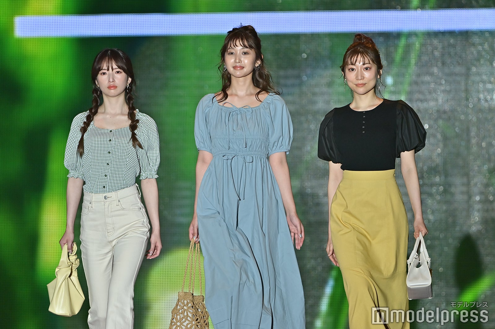 （C）モデルプレス