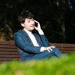 “2代目バチェラー”小柳津林太郎「リーガルV」にゲスト出演 準備万端で熱演