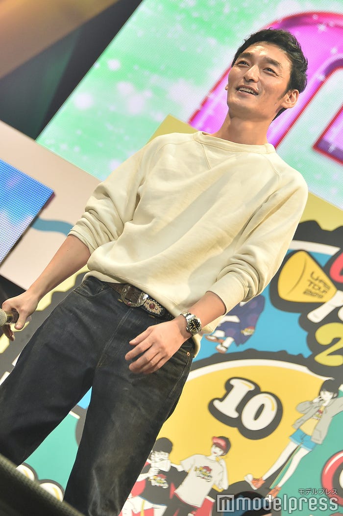 草なぎ剛 (C)モデルプレス