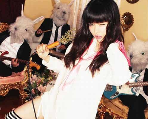 益若つばさ、1stアルバムジャケット写真解禁