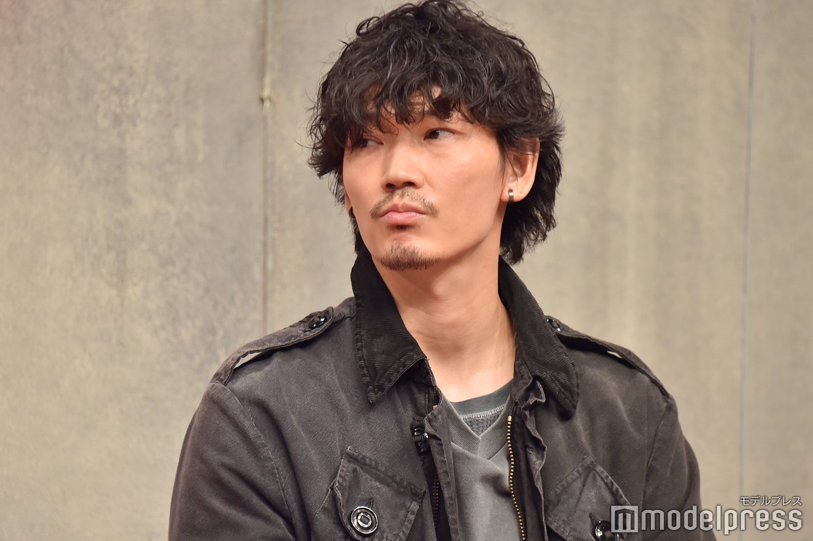 綾野剛 （C）モデルプレス