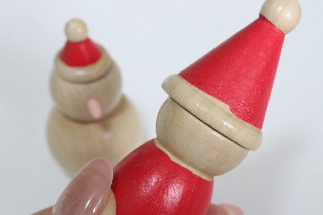 ダイソー ミニチュアウッドオブジェ(ナチュラル) ダイソーの光沢感のあるミニチュアウッドオブジェ(ナチュラル)