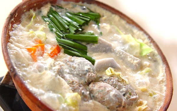 コクがあるやさしい味わい、ヘルシーな「豆乳ゴマみそ鍋」