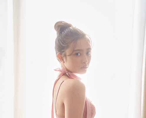 乃木坂46井上和、幻想的なランジェリー姿 1st写真集先行カット公開【モノローグ】
