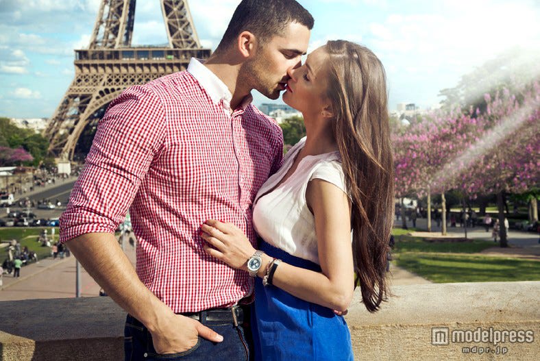 カップル旅行で持っていくと便利な5つのもの