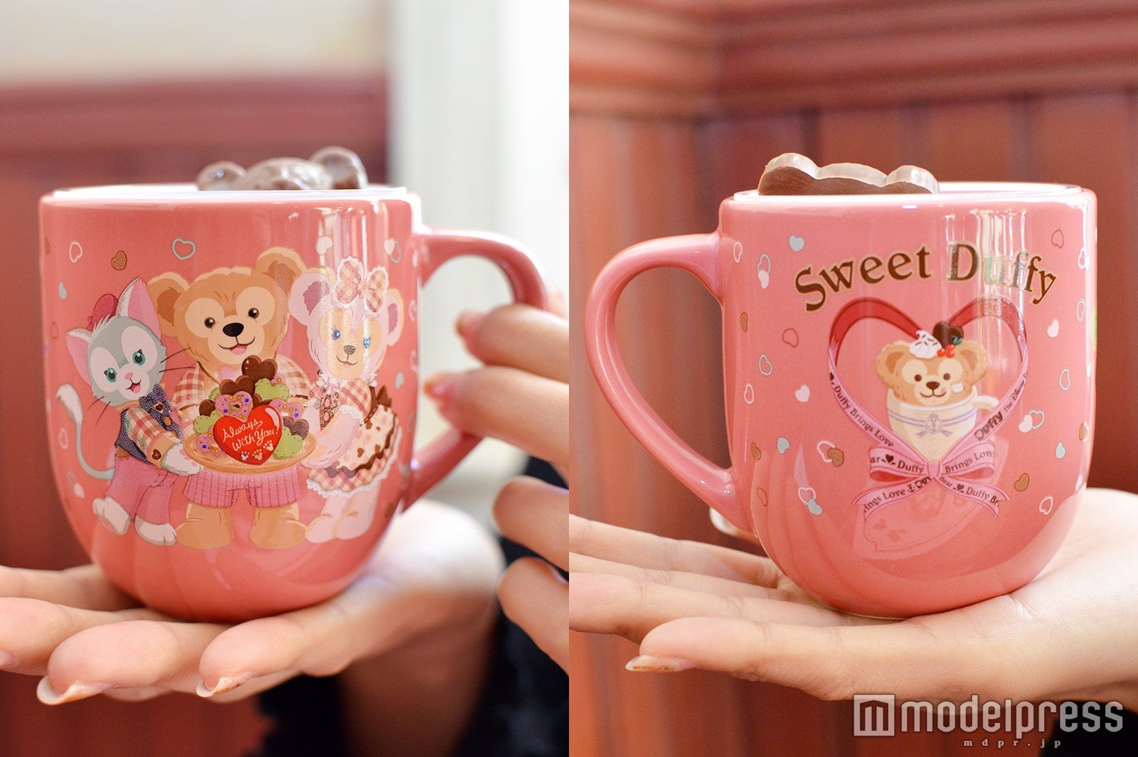 ヨーグルト＆ストロベリーのムース、スーベニアカップ付き¥880（C）モデルプレス（C）モデルプレス