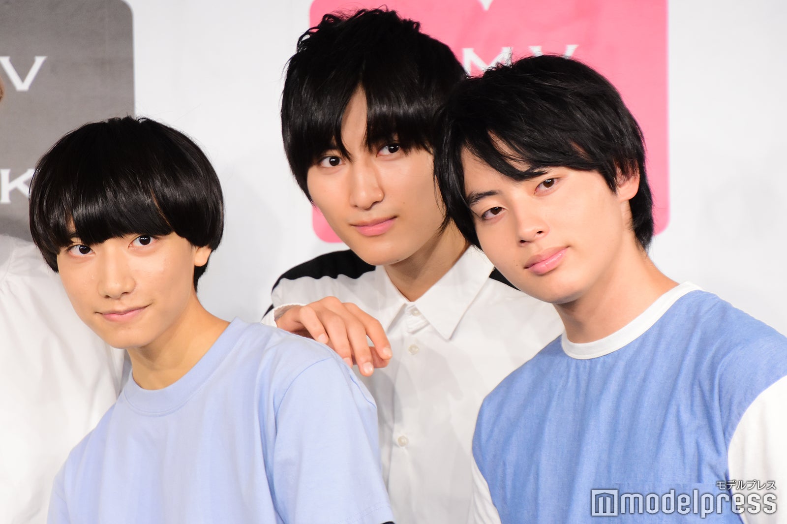 （前列）柴崎楽、松村和哉（後列）飯島颯