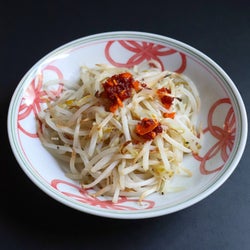 加熱後もシャキシャキ!水が出ない「グリルdeもやし」の作り方