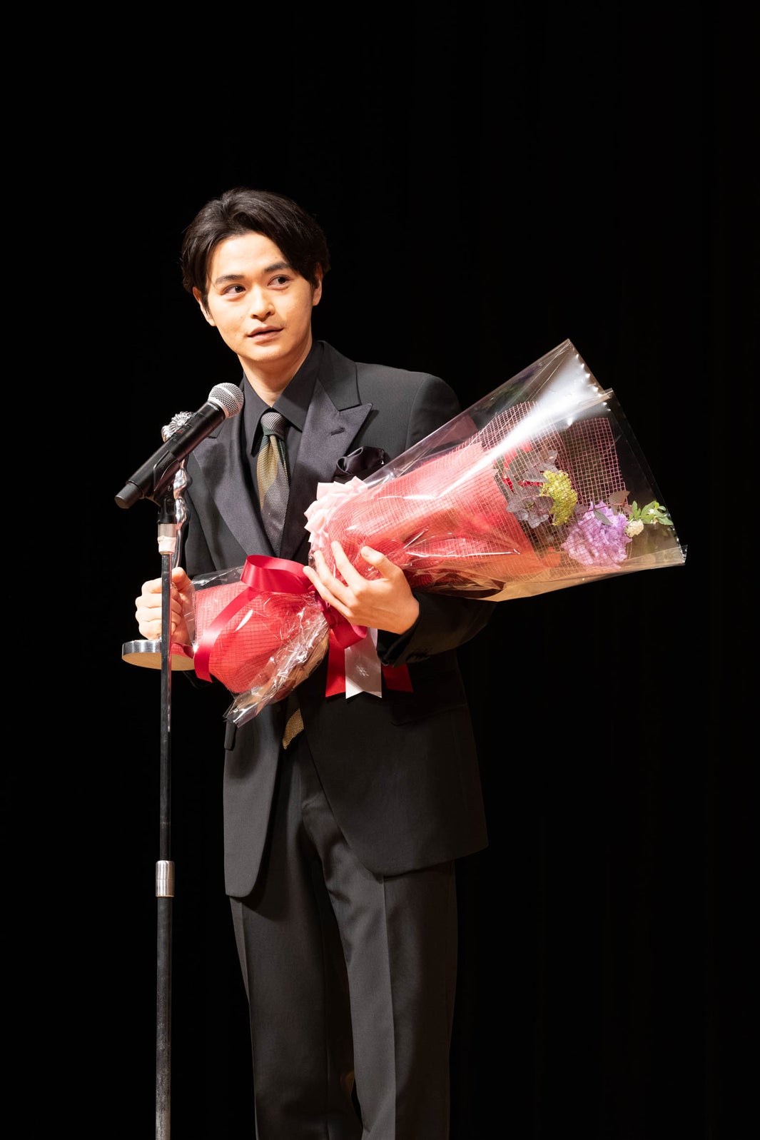 瀬戸康史（提供写真）