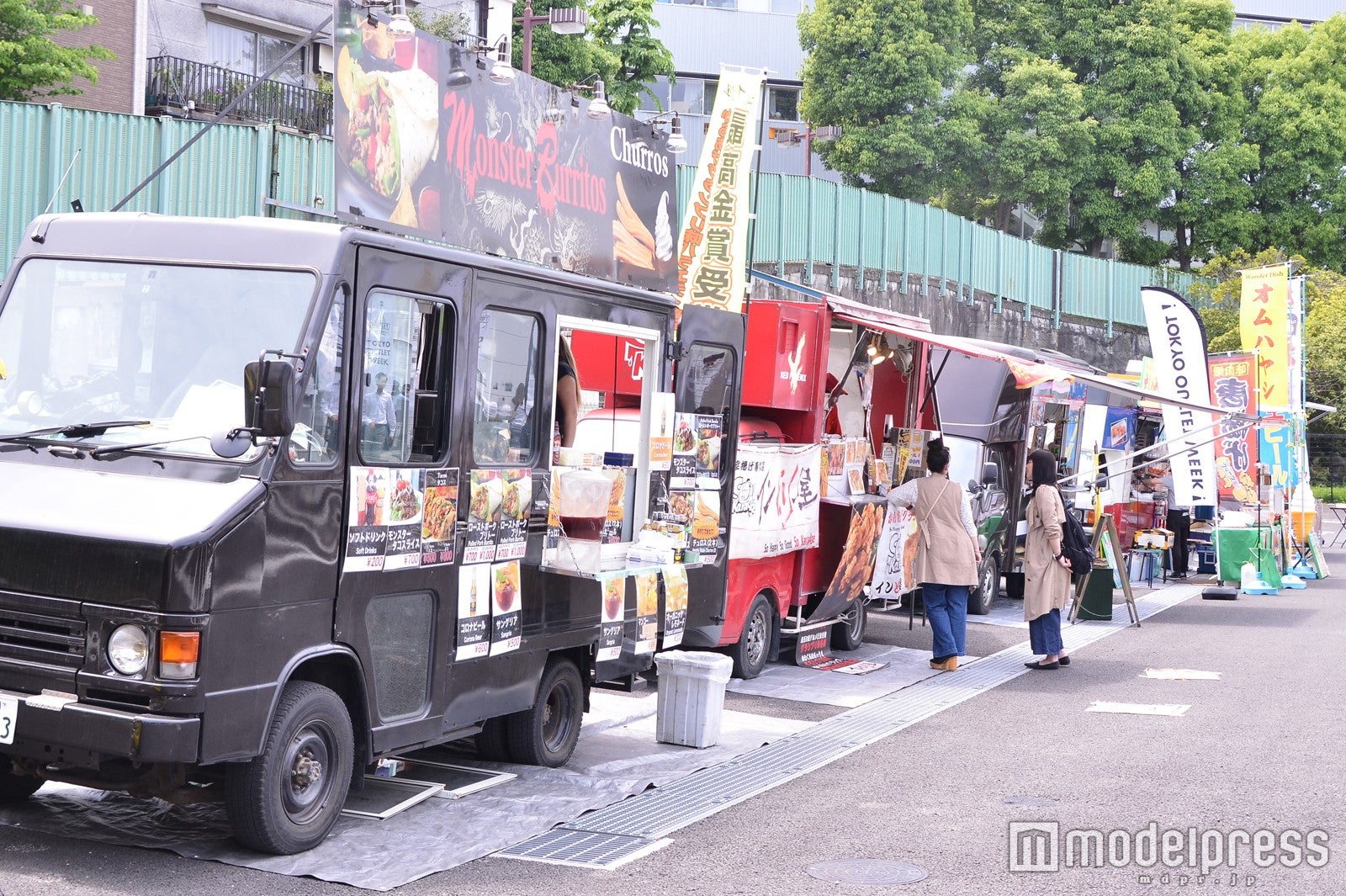 充実のフードエリア（C）モデルプレス