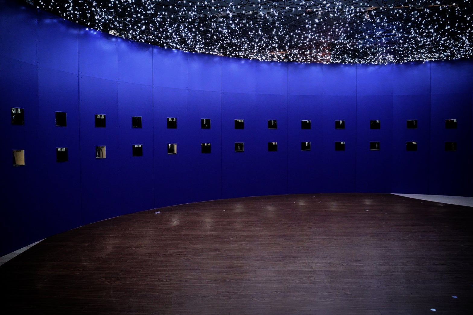 ジュエリーアクアリウム／画像提供：アイティベル