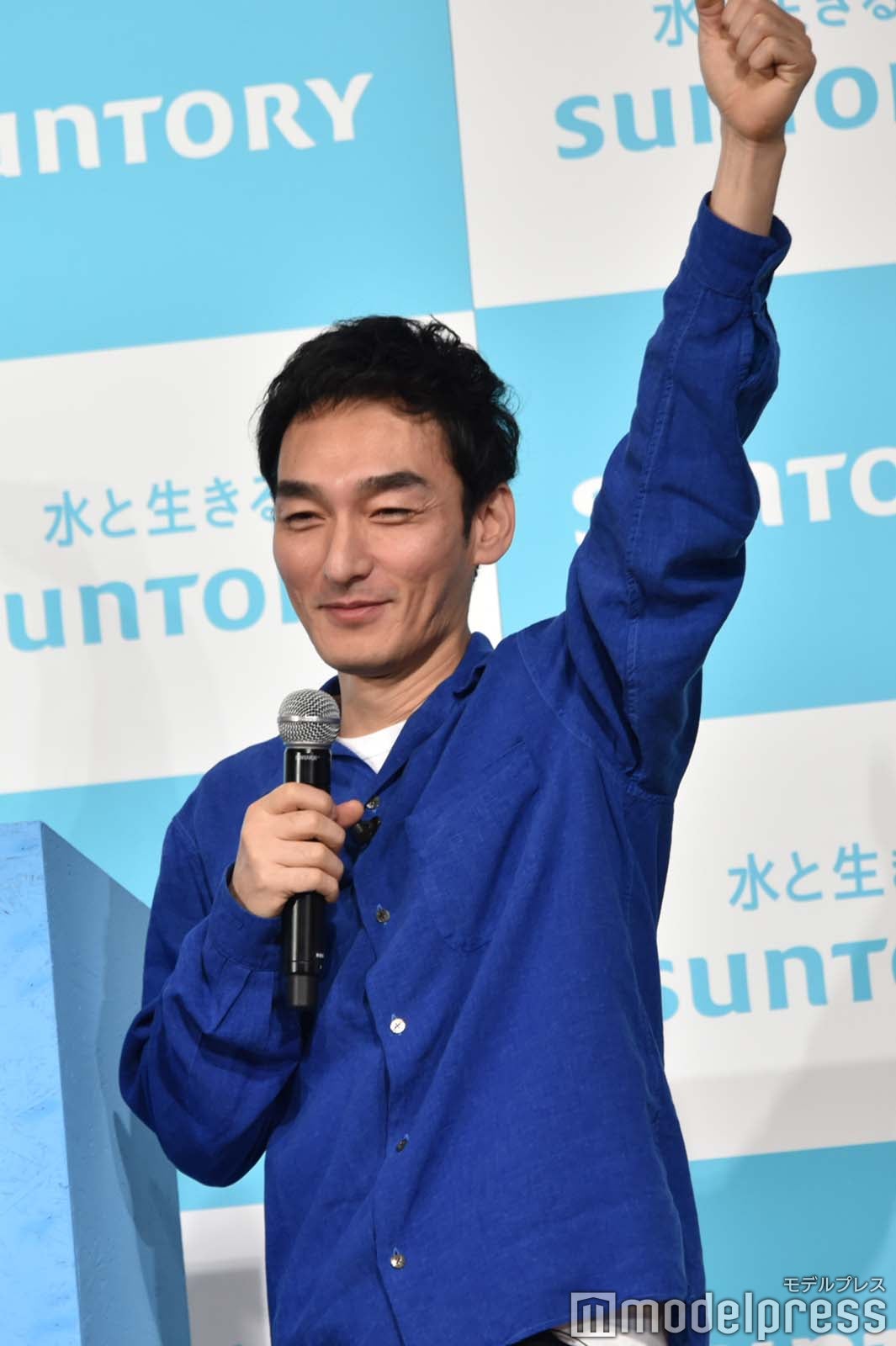 草なぎ剛（C）モデルプレス