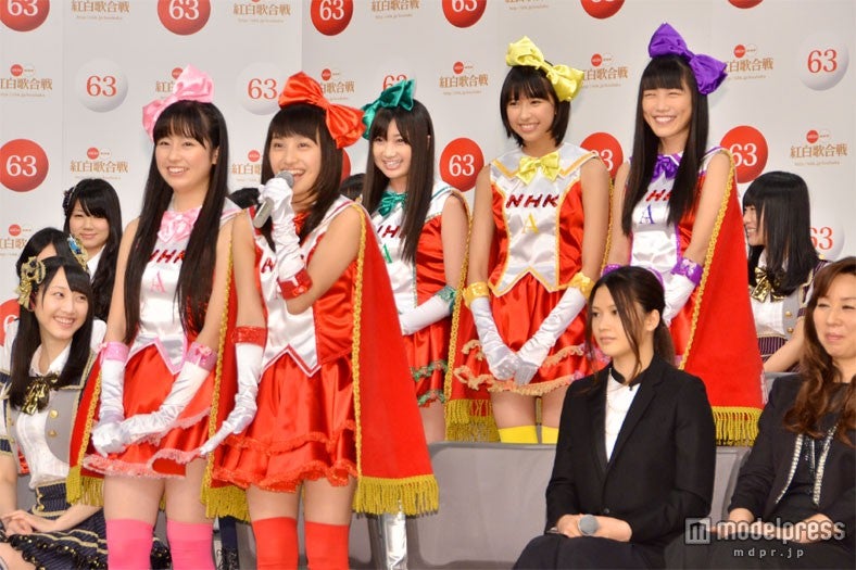「第63回 紅白歌合戦」出場歌手発表会見の模様