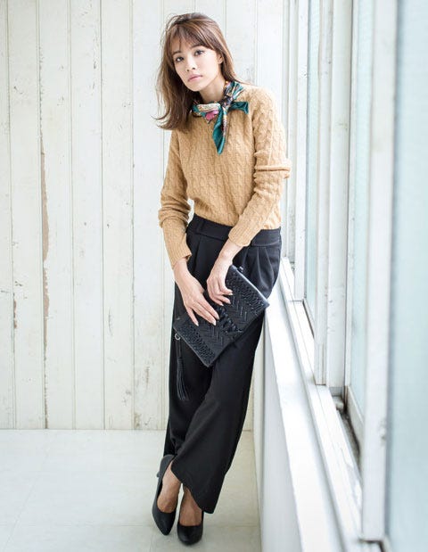 レトロプリントスカーフ「Re:EDIT by GALSTAR」1,298円(税込)/画像提供:Re:EDIT by GALSTAR