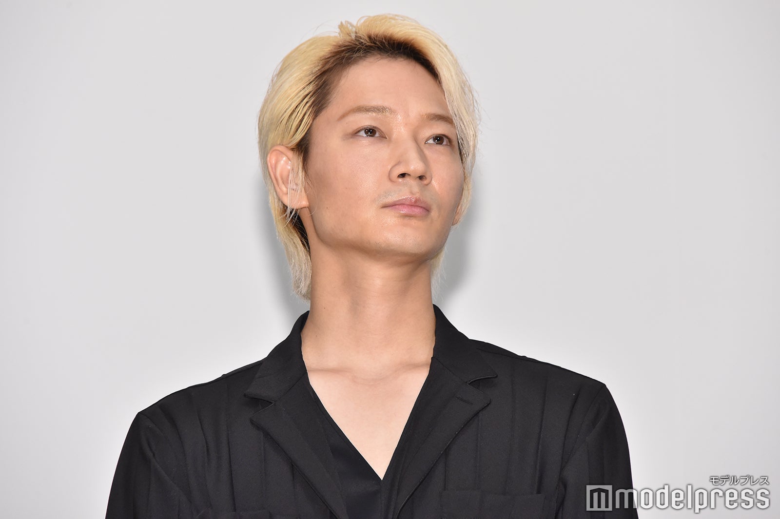 NHKステラ　綾野剛 綾野剛、新ドラマ日曜劇場『オールドルーキー』サッカー元日本