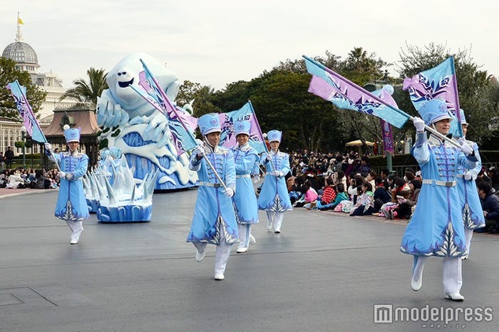 「フローズンファンタジーパレード」(C)モデルプレス