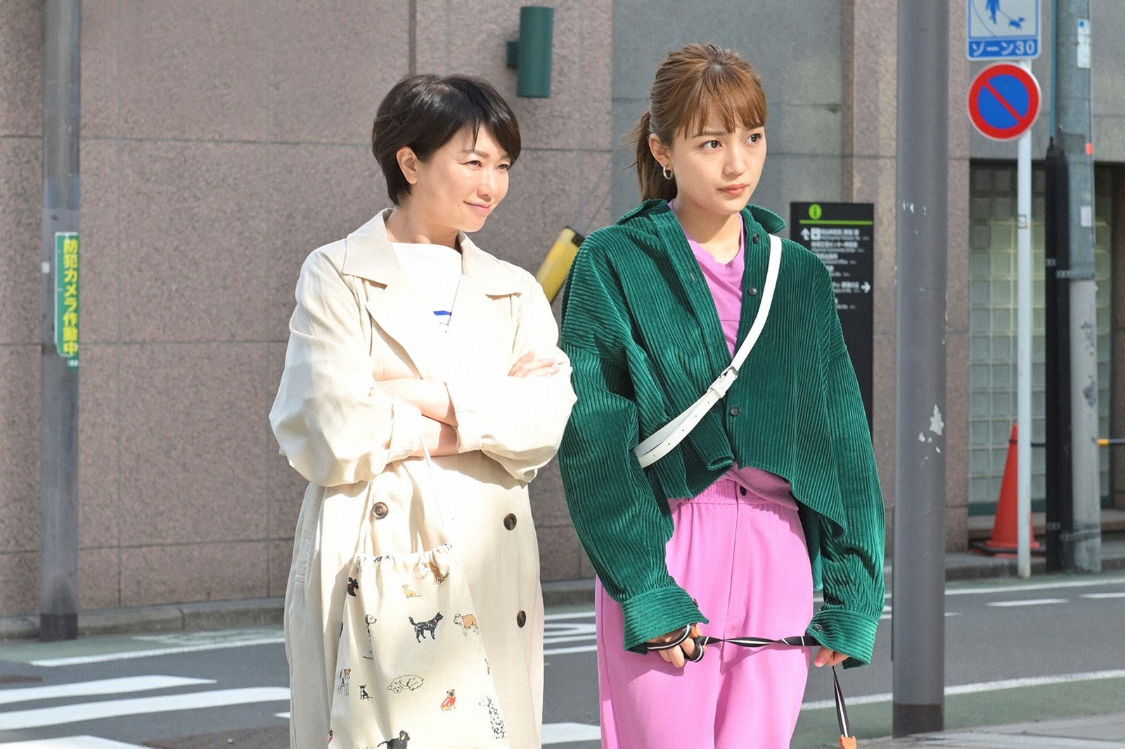 夏川結衣、川口春奈「着飾る恋には理由があって」第2話より（C）TBS