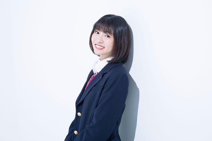 青島妃菜(C)カノウリョウマ