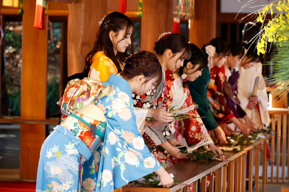 乃木坂46／佐藤璃果、金川紗耶、中村麗乃、北川悠理、阪口珠美、久保史緒里、遠藤さくら、賀喜遥香（提供写真）