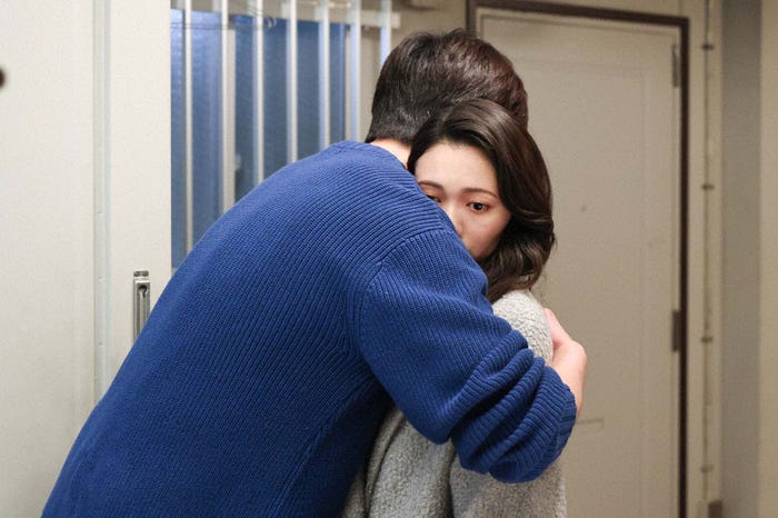チェ・ジョンヒョプ、二階堂ふみ「Eye Love You」第9話より(C)TBS